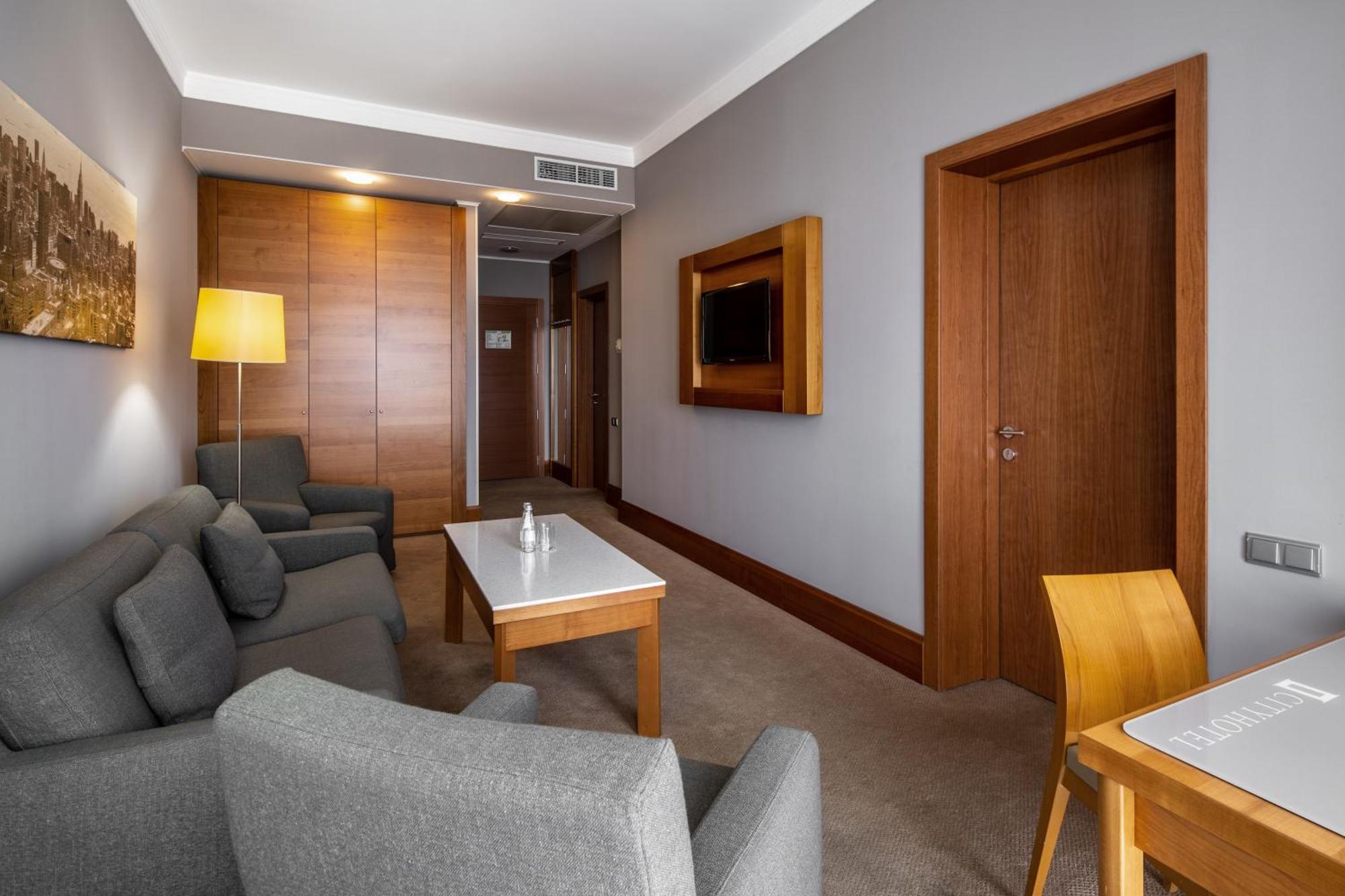 Cityhotel Kijev Szoba fotó